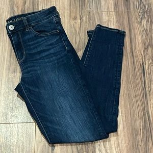Women’s American eagle jeans